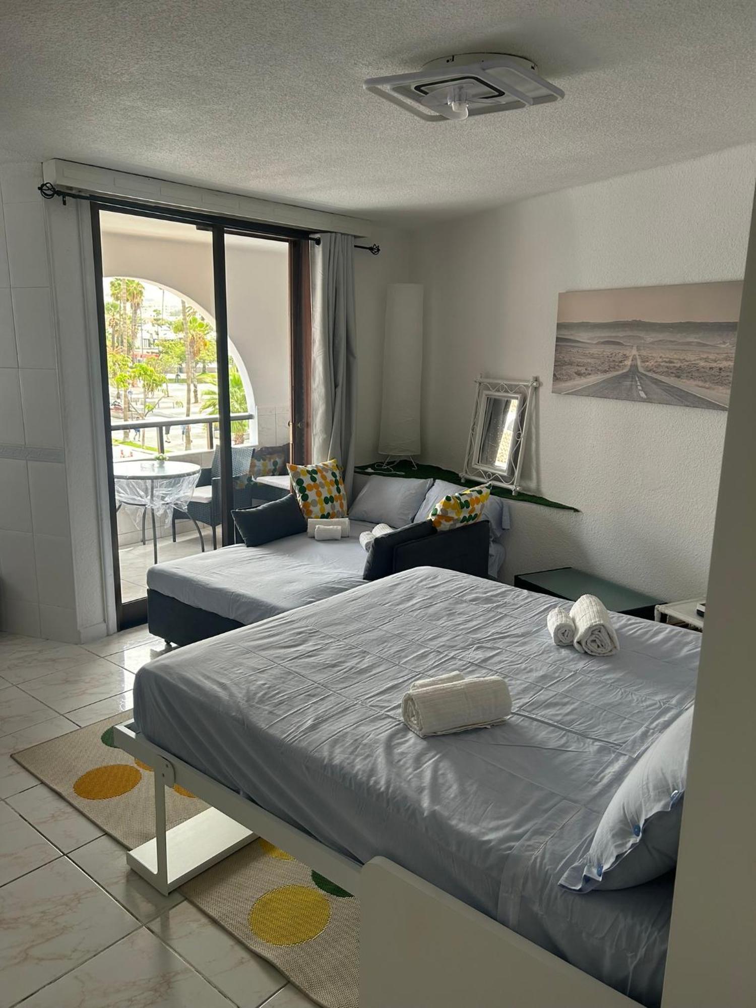 Parque Santiago 1 Lovely Apartment Playa de las Américas Eksteriør billede